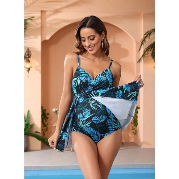 New maternity swimsuit one piece floral medium - Picture 2 of 5